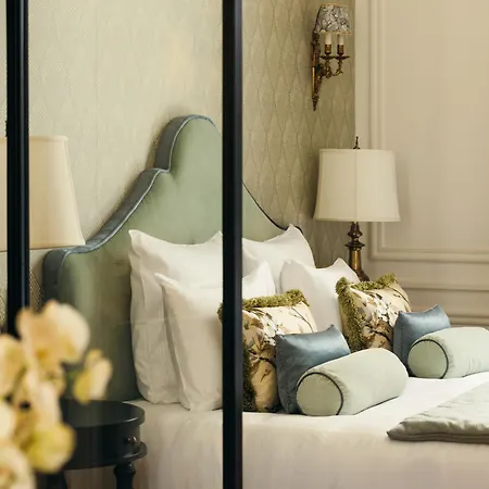 Relais Christine Hotel Paris Exterior photo